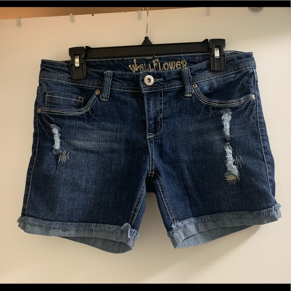 Wallflower jean shorts